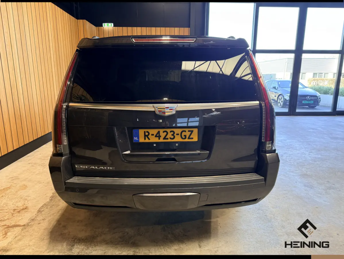 6.2 V8 Platinum ESV. Verlengde uitvoering met 8 zitplaatsen !! Europese auto