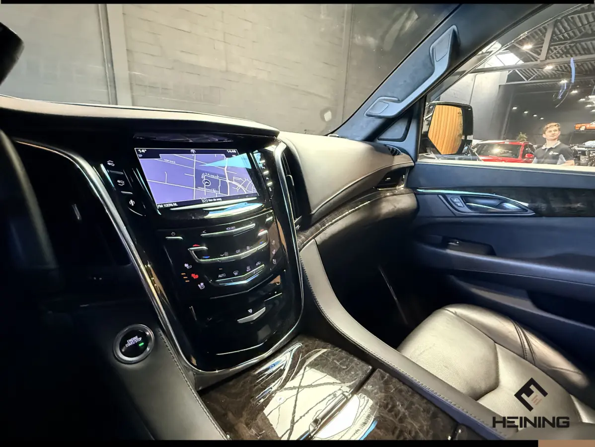 6.2 V8 Platinum ESV. Verlengde uitvoering met 8 zitplaatsen !! Europese auto