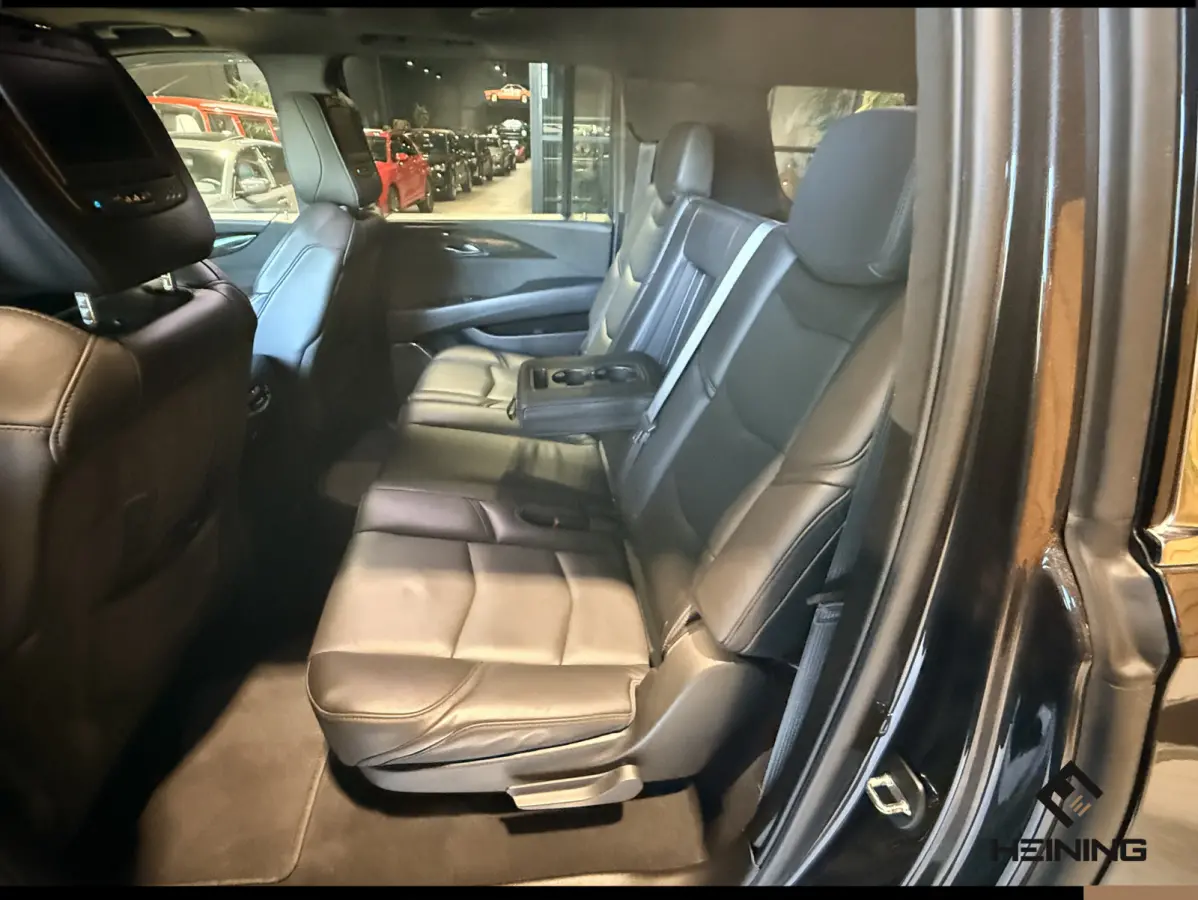 6.2 V8 Platinum ESV. Verlengde uitvoering met 8 zitplaatsen !! Europese auto
