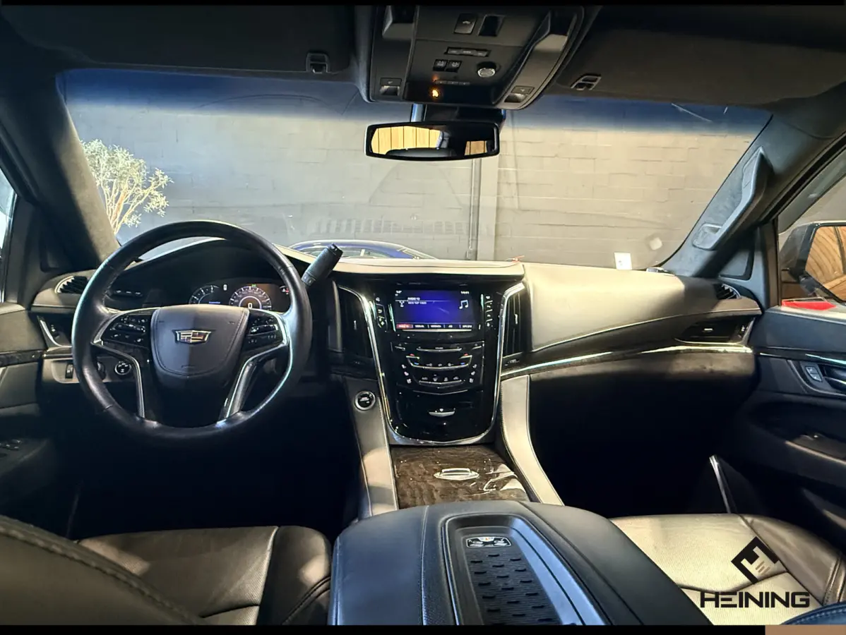6.2 V8 Platinum ESV. Verlengde uitvoering met 8 zitplaatsen !! Europese auto