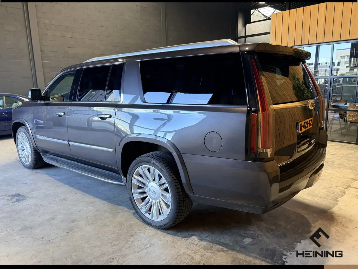 6.2 V8 Platinum ESV. Verlengde uitvoering met 8 zitplaatsen !! Europese auto