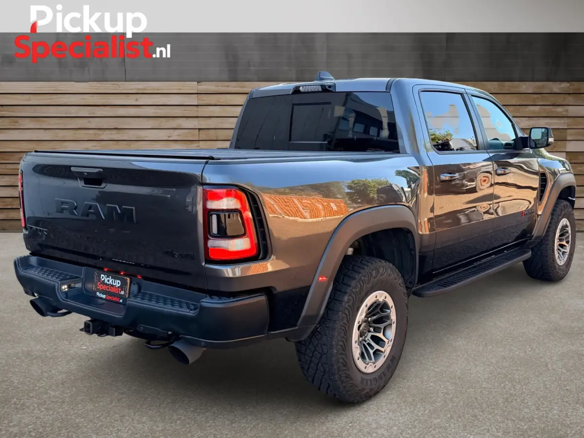1500 6.2 V8 4x4 Crew Cab TRX , DIKSTE NL , PERFECT ONDERHOUDEN , 711