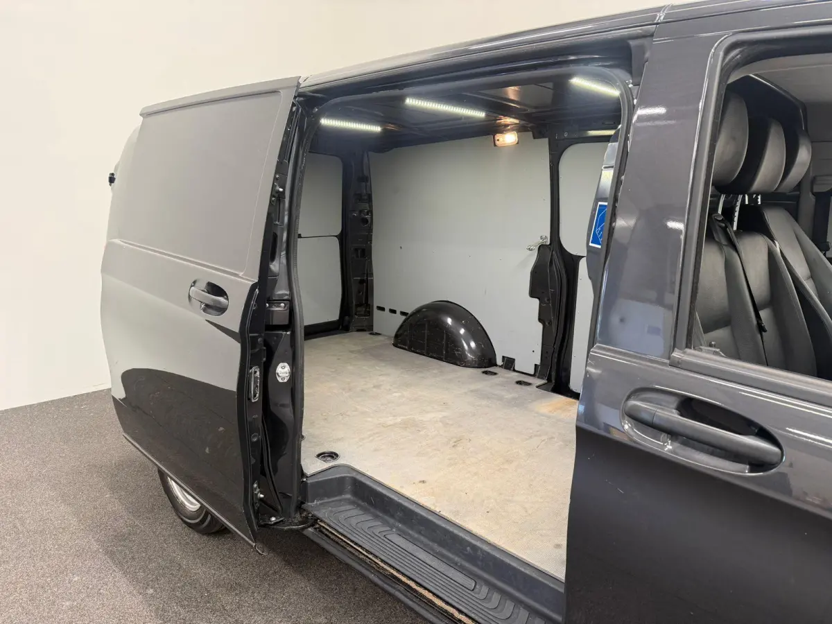 114 CDI Extra Lang Airco ACC Apple Navigatie Camera Carplay/Android Auto Dubbele Schuifdeur Trekhaak