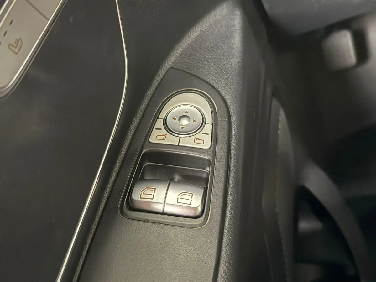 114 CDI Extra Lang Airco ACC Apple Navigatie Camera Carplay/Android Auto Dubbele Schuifdeur Trekhaak