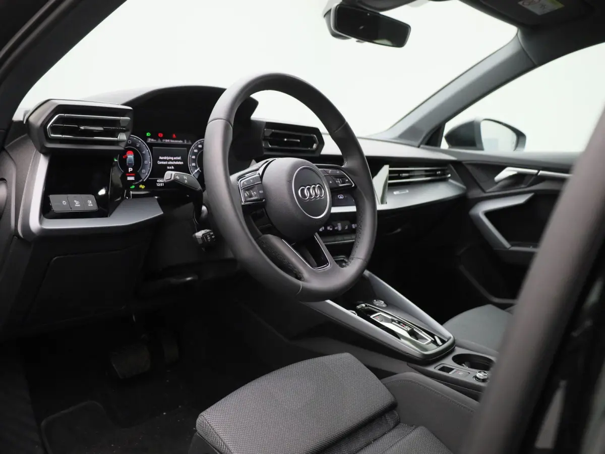 40 TFSI e Advanced 204 PK | Stoelverwarming | Apple carplay | Android auto | 19'' Velgen | Comforpakket | LED | Getint glas | stoelverwarming | Standkachel | Cruisecontrol | Climate control 