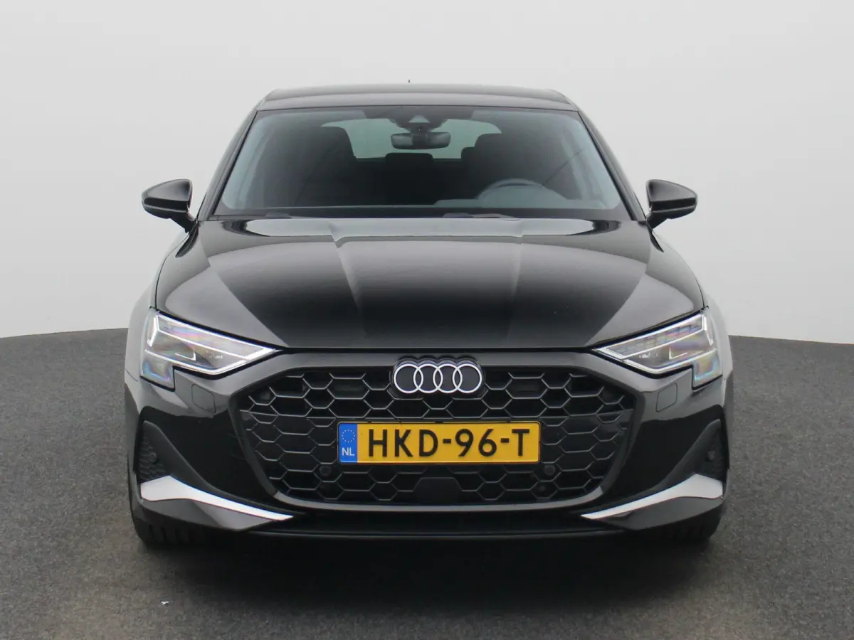 40 TFSI e Advanced 204 PK | Stoelverwarming | Apple carplay | Android auto | 19'' Velgen | Comforpakket | LED | Getint glas | stoelverwarming | Standkachel | Cruisecontrol | Climate control 