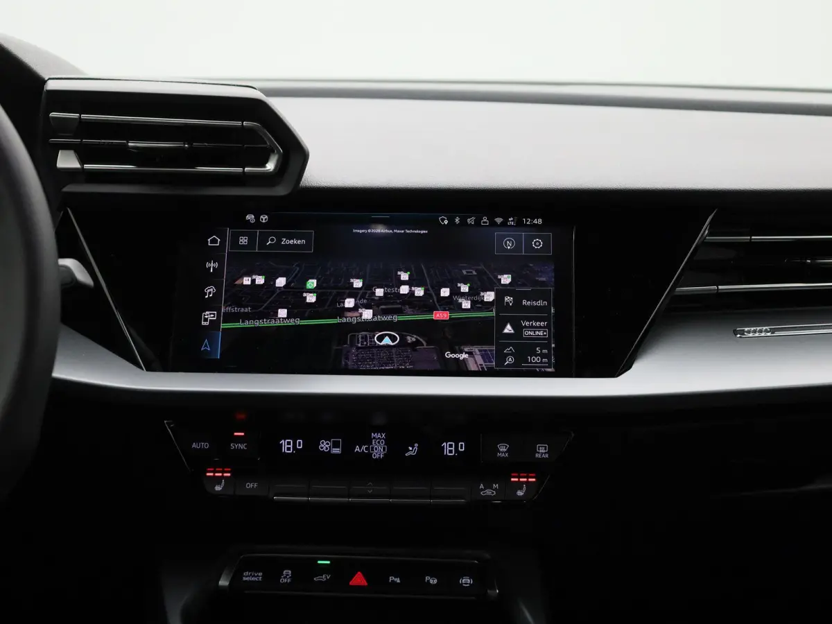 40 TFSI e Advanced 204 PK | Stoelverwarming | Apple carplay | Android auto | 19'' Velgen | Comforpakket | LED | Getint glas | stoelverwarming | Standkachel | Cruisecontrol | Climate control 