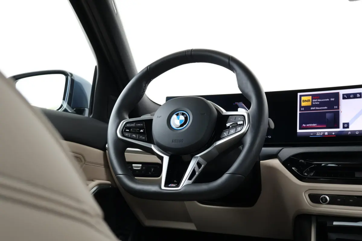 330e | SoH 100% | M-Sport Pakket | Active Cruise | Hifi | Parking Plus | Stuur & Stoelverwarming | Comfort Access |