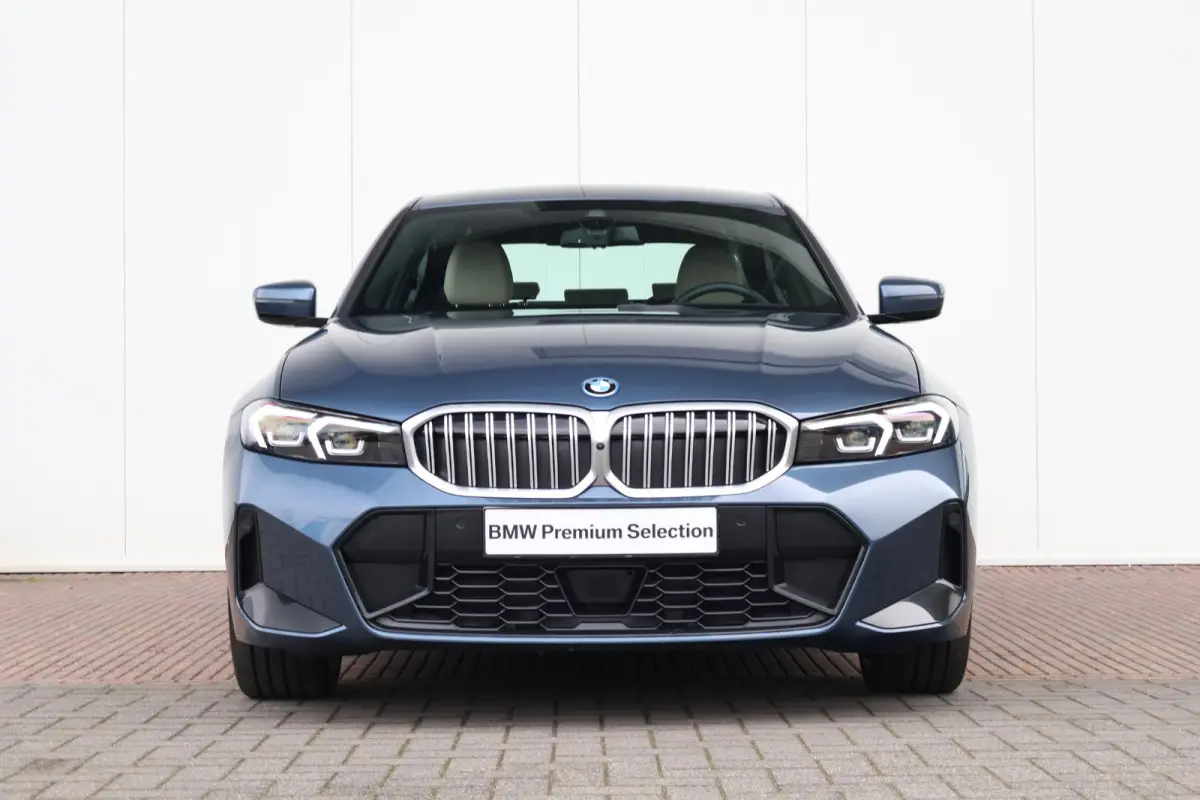330e | SoH 100% | M-Sport Pakket | Active Cruise | Hifi | Parking Plus | Stuur & Stoelverwarming | Comfort Access |