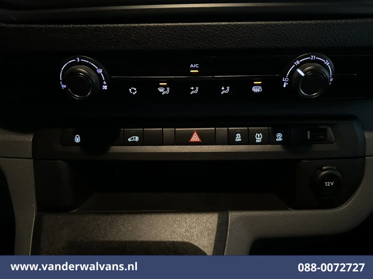 1.5 BlueHDI 102pk L2H1 Euro6 Airco | Camera | Cruisecontrol | Trekhaak | Sidebars Parkeersensoren