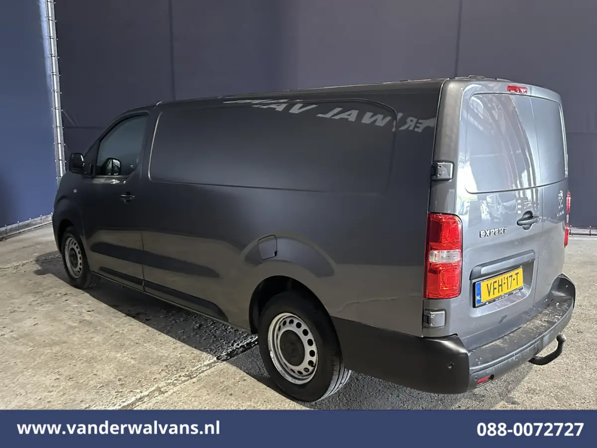 2.0 BlueHDI 122pk L3H1 Euro6 Airco | Camera | Navigatie | Apple Carplay | Cruisecontrol Android Auto, 2500kg Trekhaak, Parkeersensoren, Bijrijdersbank