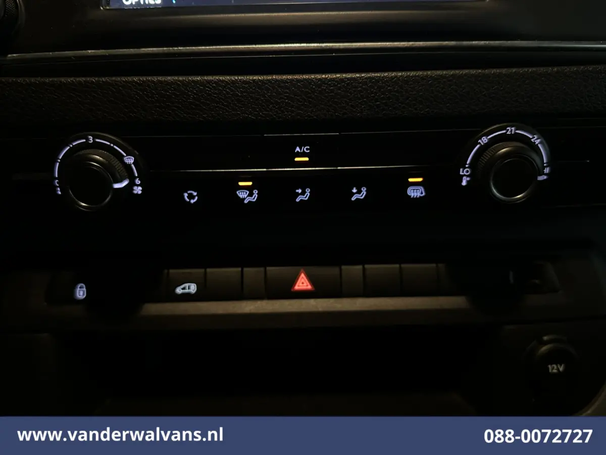 2.0 BlueHDI 122pk L3H1 Euro6 Airco | Camera | Navigatie | Apple Carplay | Cruisecontrol Android Auto, 2500kg Trekhaak, Parkeersensoren, Bijrijdersbank