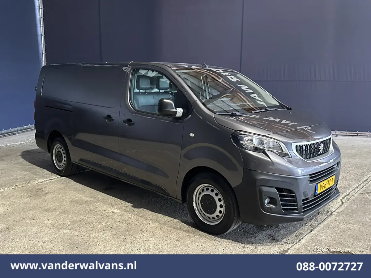 2.0 BlueHDI 122pk L3H1 Euro6 Airco | Camera | Navigatie | Apple Carplay | Cruisecontrol Android Auto, 2500kg Trekhaak, Parkeersensoren, Bijrijdersbank