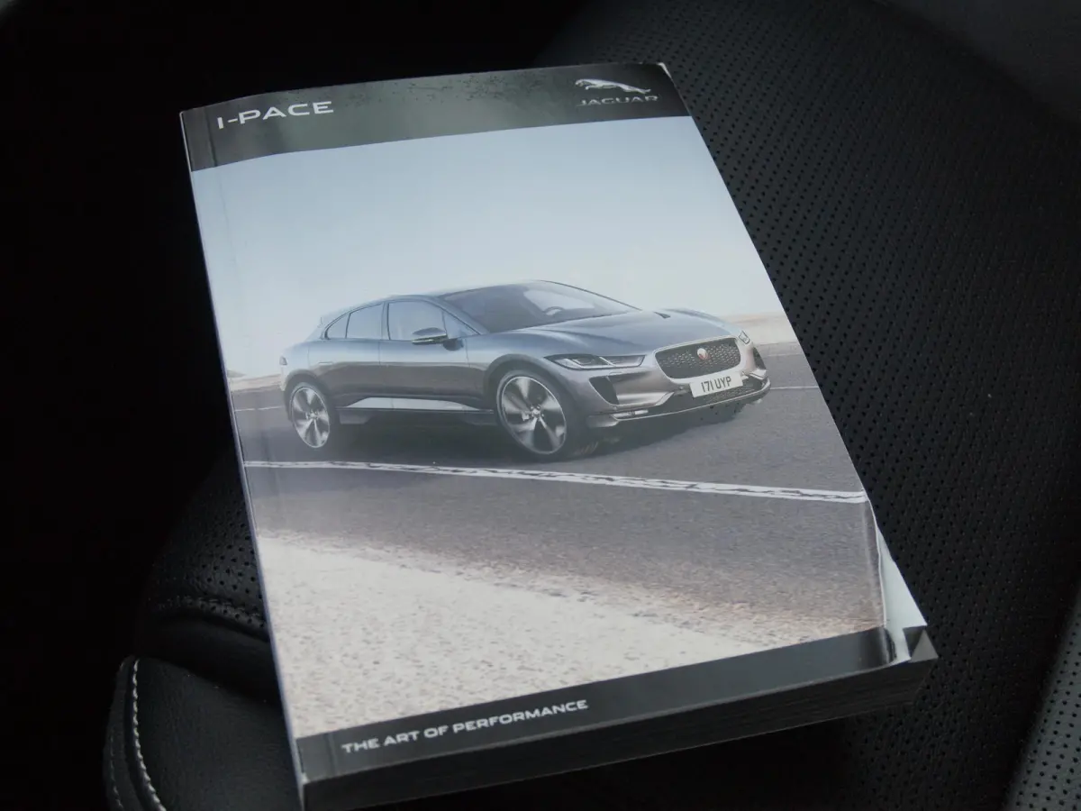 EV400 SE 90 kWh | Panoramadak | Camera | Head-Up Display | Meridian Audio | Stoelmemory |