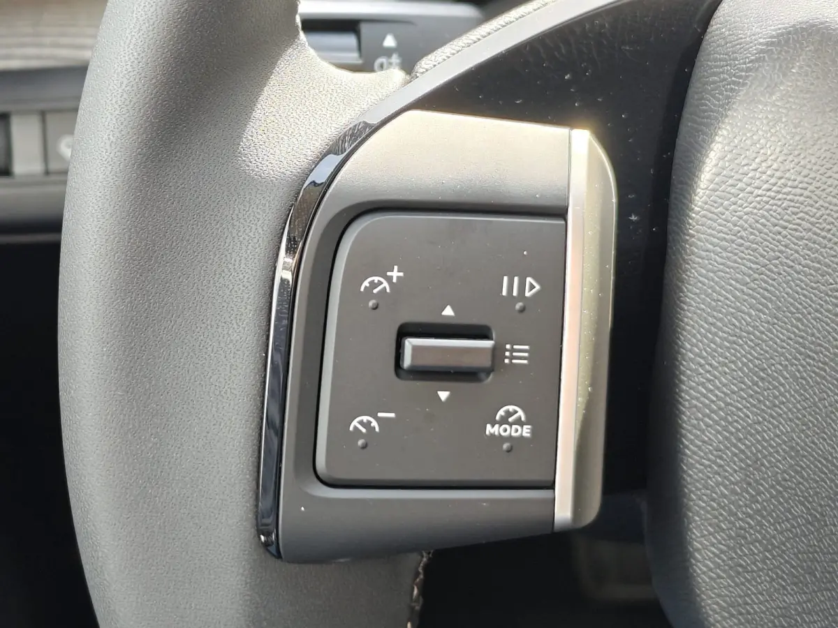 1.2 Hybrid 110pk Max | Achteruitrijcamera | Apple Carplay/Android Auto|telefoonintegratie premium | Connected services