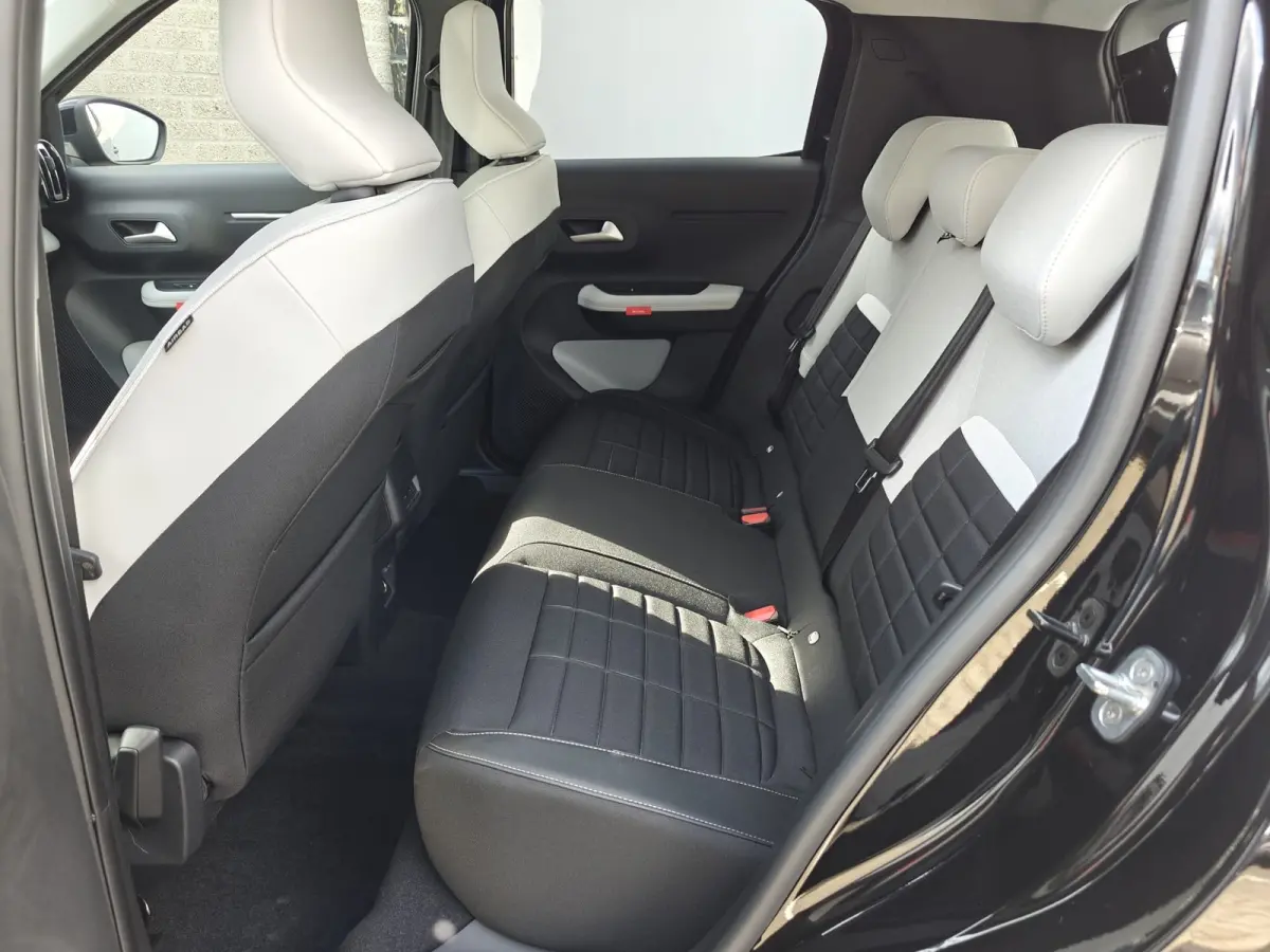 1.2 Hybrid 110pk Max | Achteruitrijcamera | Apple Carplay/Android Auto|telefoonintegratie premium | Connected services