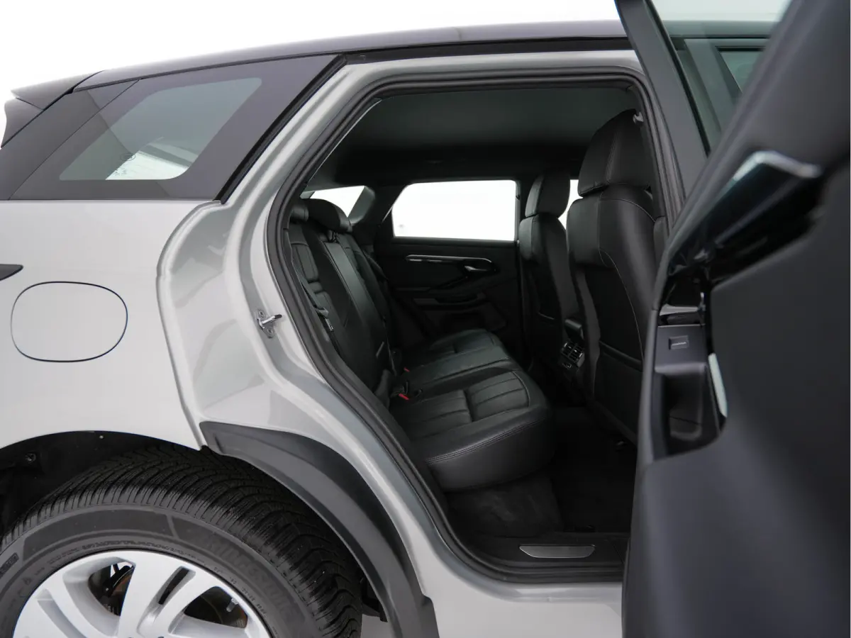 2.0 D180 AWD SE (INCL-BTW) Aut. *LEATHER | FULL-LED | HEATED-COMFORTSEATS | NAVI-FULLMAP | SHIFTPADDLES | CAMERA | ECC | CARPLAY | PDC | CRUISE | 18''ALU*