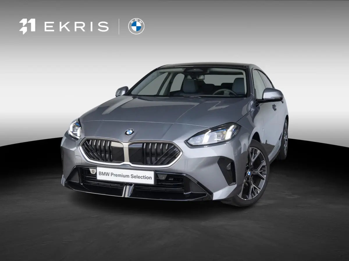 220 | M-Sportpakket  | Premium Pack | Verwarmd Stuurwiel | Comfort Access | Harman-Kardon | 18''