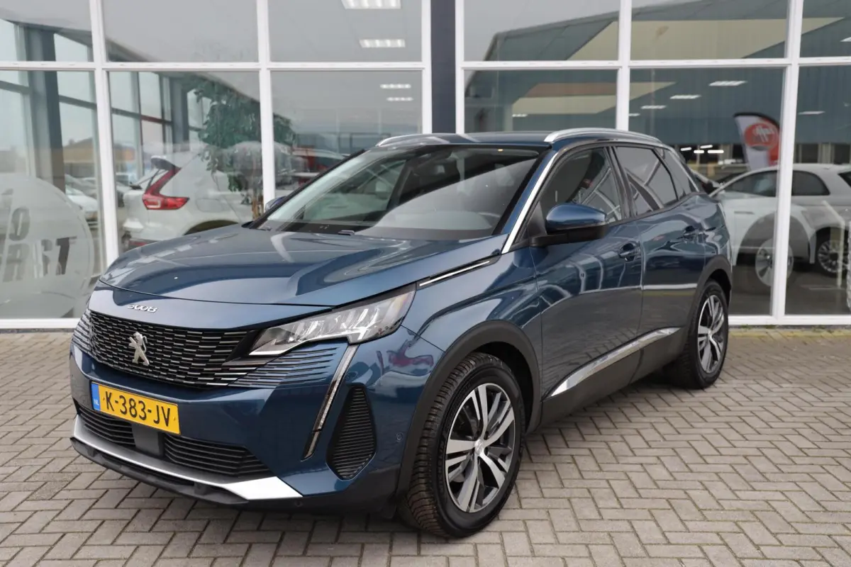 1.2 PureTech Blue Lease Allure|Virtual|Trekhaak|Apple carplay/Android auto|