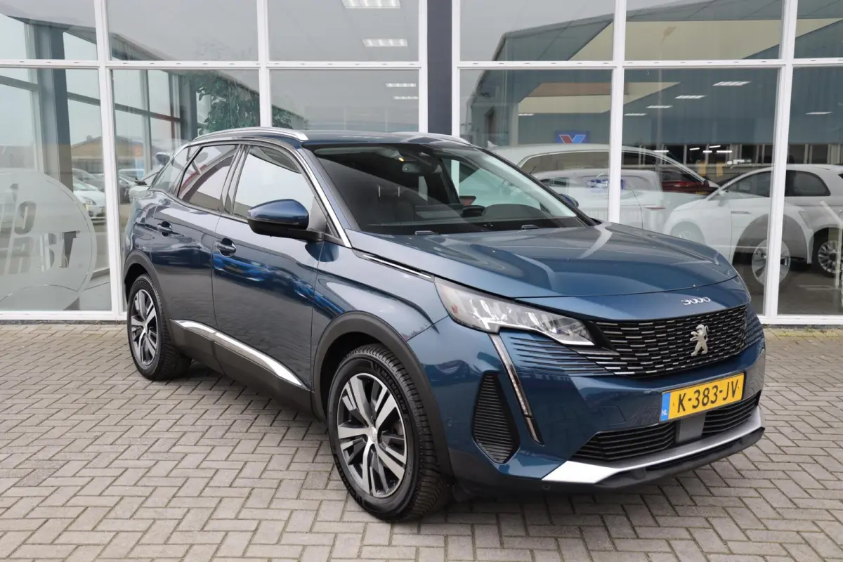 1.2 PureTech Blue Lease Allure|Virtual|Trekhaak|Apple carplay/Android auto|