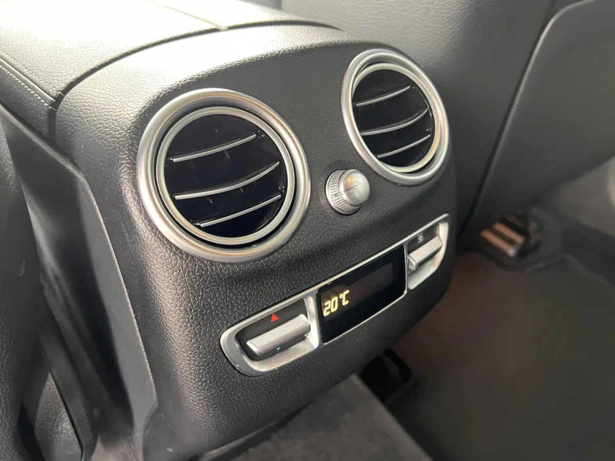 250 4MATIC Premium