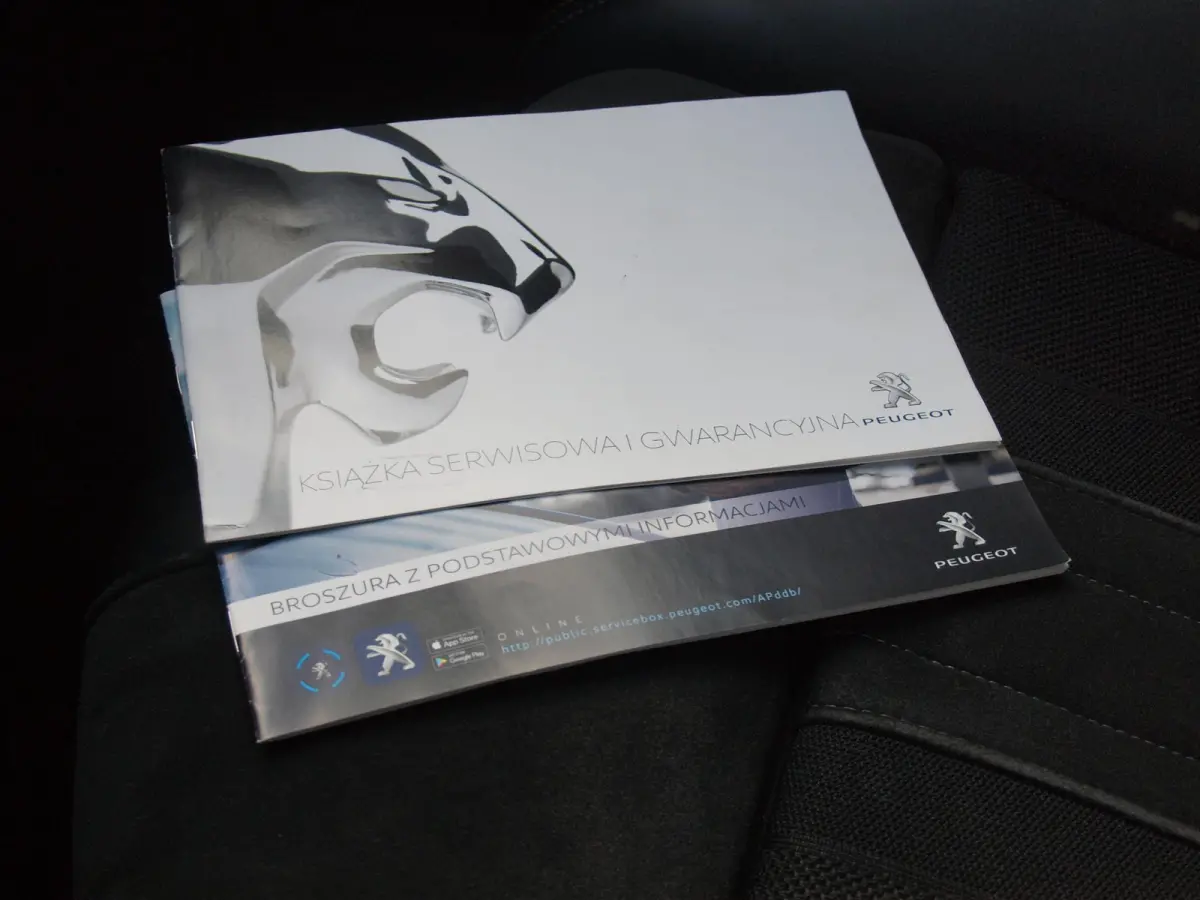 1.6 HYbrid Peugeot Sport Engineered | 360 Camera | 360 PK | NL-Auto | Gris Sellenium | Stoelverwarming |
