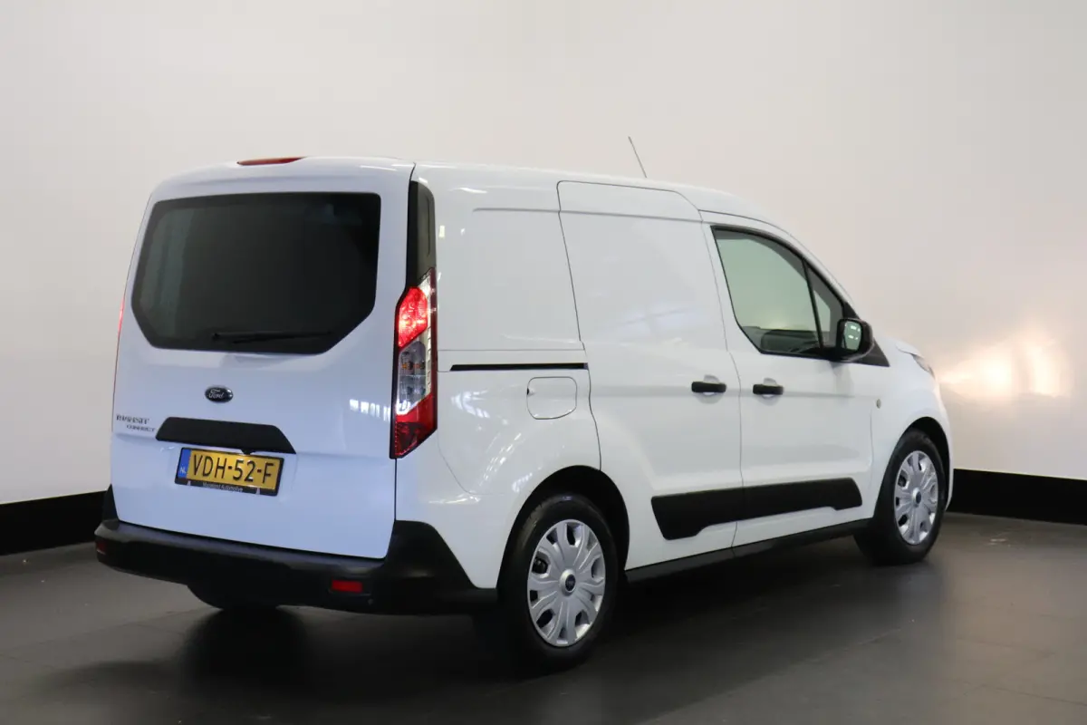 1.5 EcoBlue 100PK Automaat 2x schuifdeur EURO 6 - Airco - Cruise - Camera - € 12.499,- Excl.
