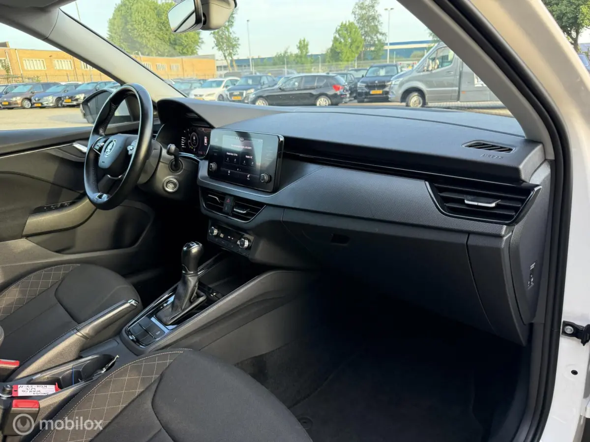 1.0 TSI Ambition AUTOMAAT | BTW | CARPLAY | ECC