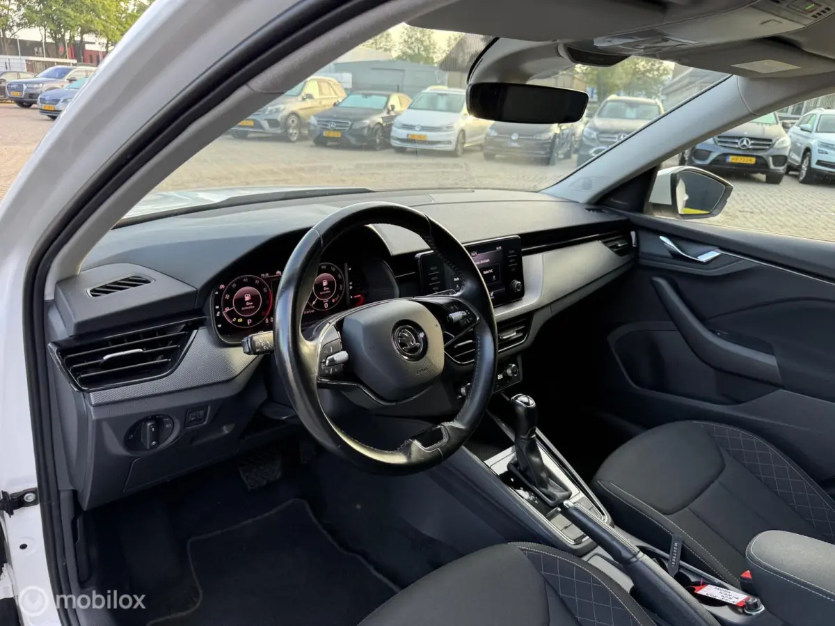 1.0 TSI Ambition AUTOMAAT | BTW | CARPLAY | ECC