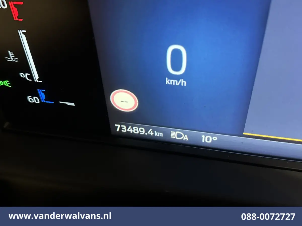 2.0 TDCI 136pk L2H1 Euro6 Airco | Camera | LED | Cruisecontrol | Apple Carplay Android Auto, Verwarmde voorruit, Parkeersensoren, Bijrijdersbank, 2800kg trekvermogen