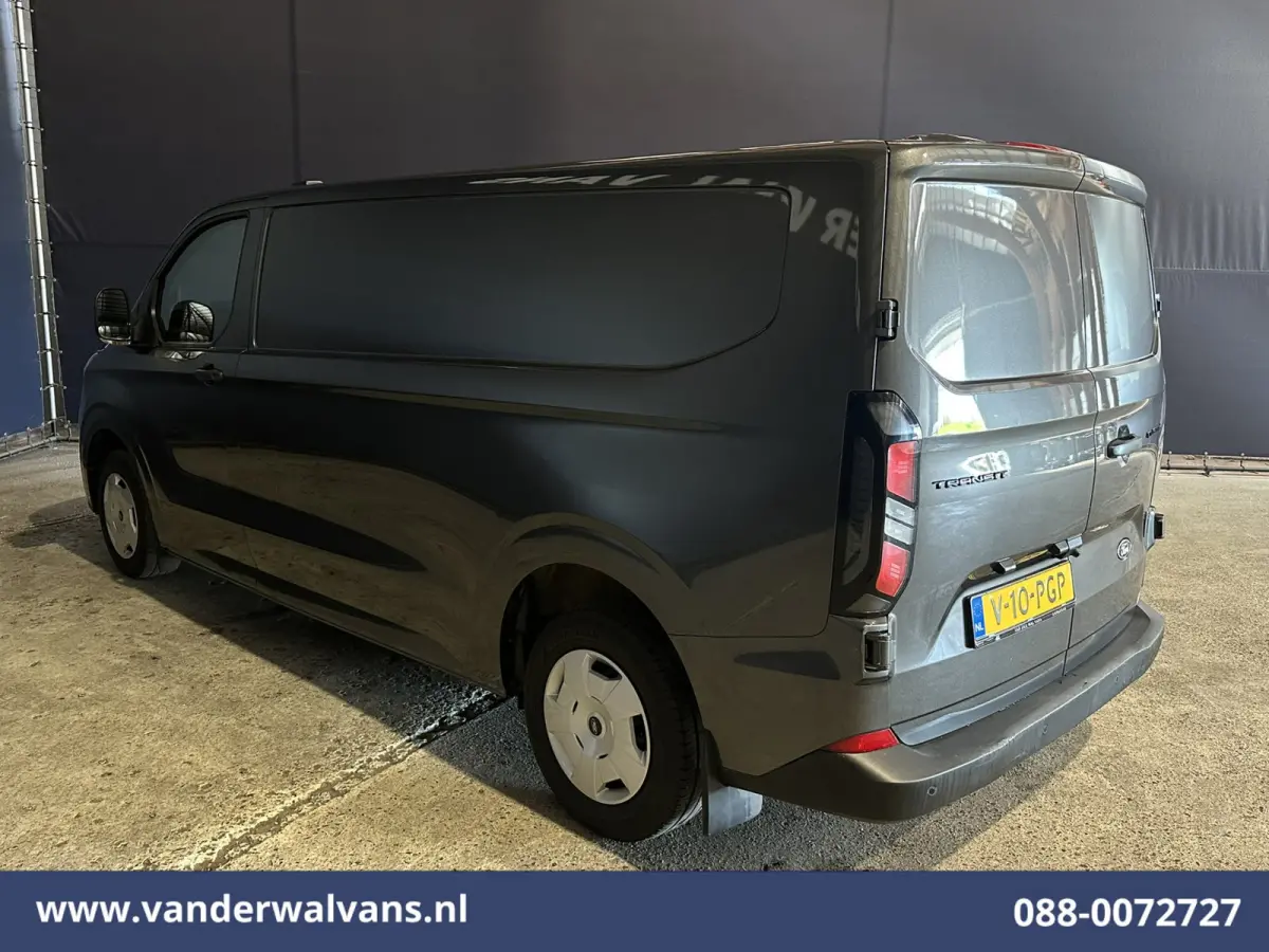 2.0 TDCI 136pk L2H1 Euro6 Airco | Camera | LED | Cruisecontrol | Apple Carplay Android Auto, Verwarmde voorruit, Parkeersensoren, Bijrijdersbank, 2800kg trekvermogen
