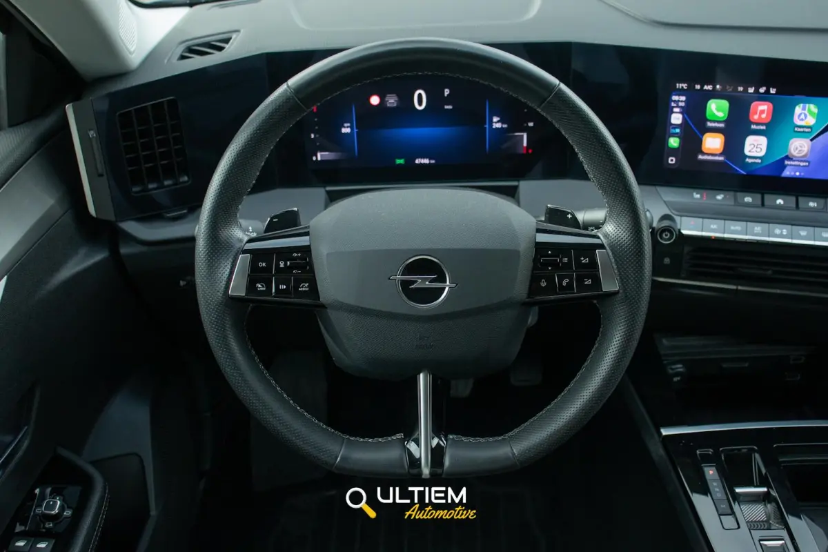1.2 Business Elegance | Carplay Keyless BTW