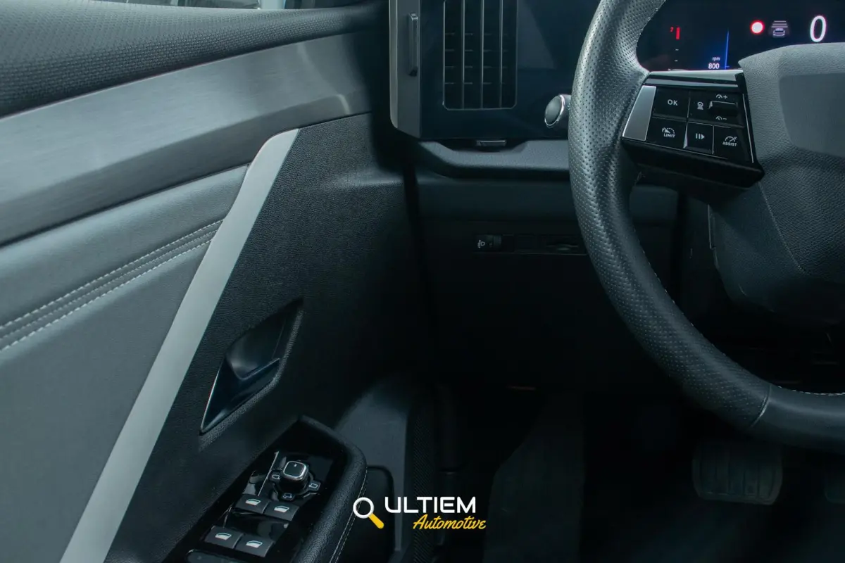1.2 Business Elegance | Carplay Keyless BTW
