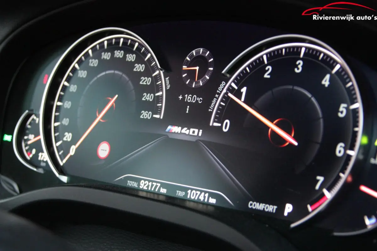 M40i xDrive High Executive Pano HUD H&K 360 354PK Vol