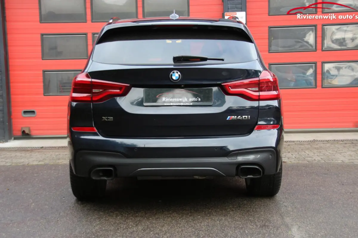 M40i xDrive High Executive Pano HUD H&K 360 354PK Vol