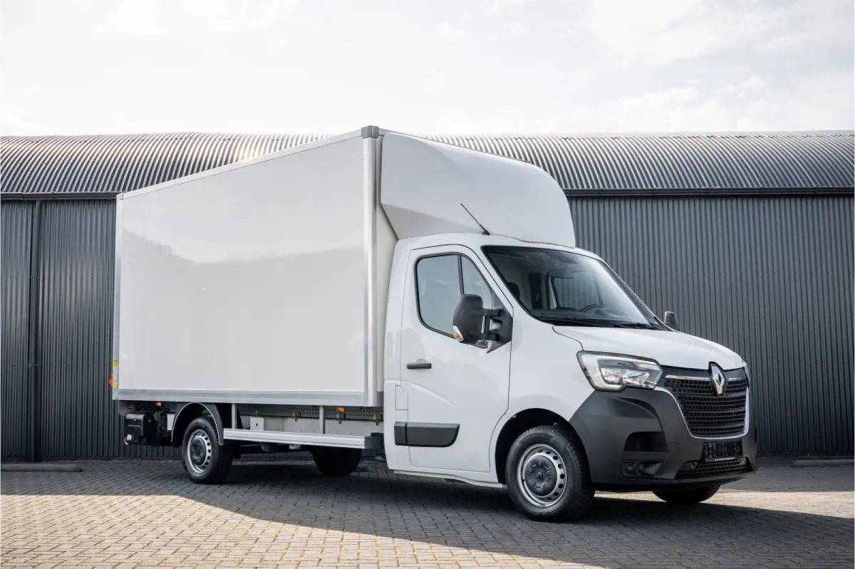 **2.3dCi | Bakwagen met Laadklep | LED | Carplay | Camera | Cruise**