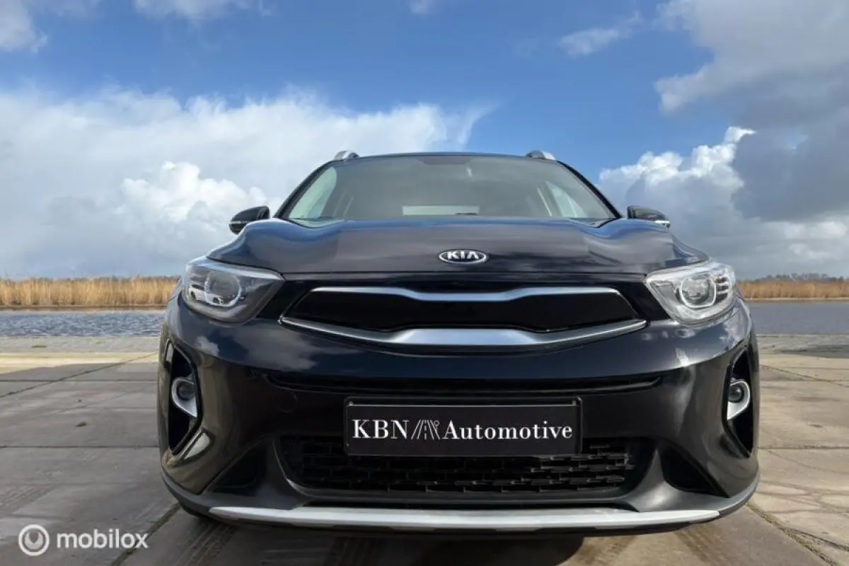 1.0 T-GDi | CarPlay | Camera | Climate | 2020