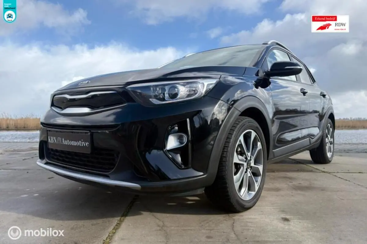 1.0 T-GDi | CarPlay | Camera | Climate | 2020