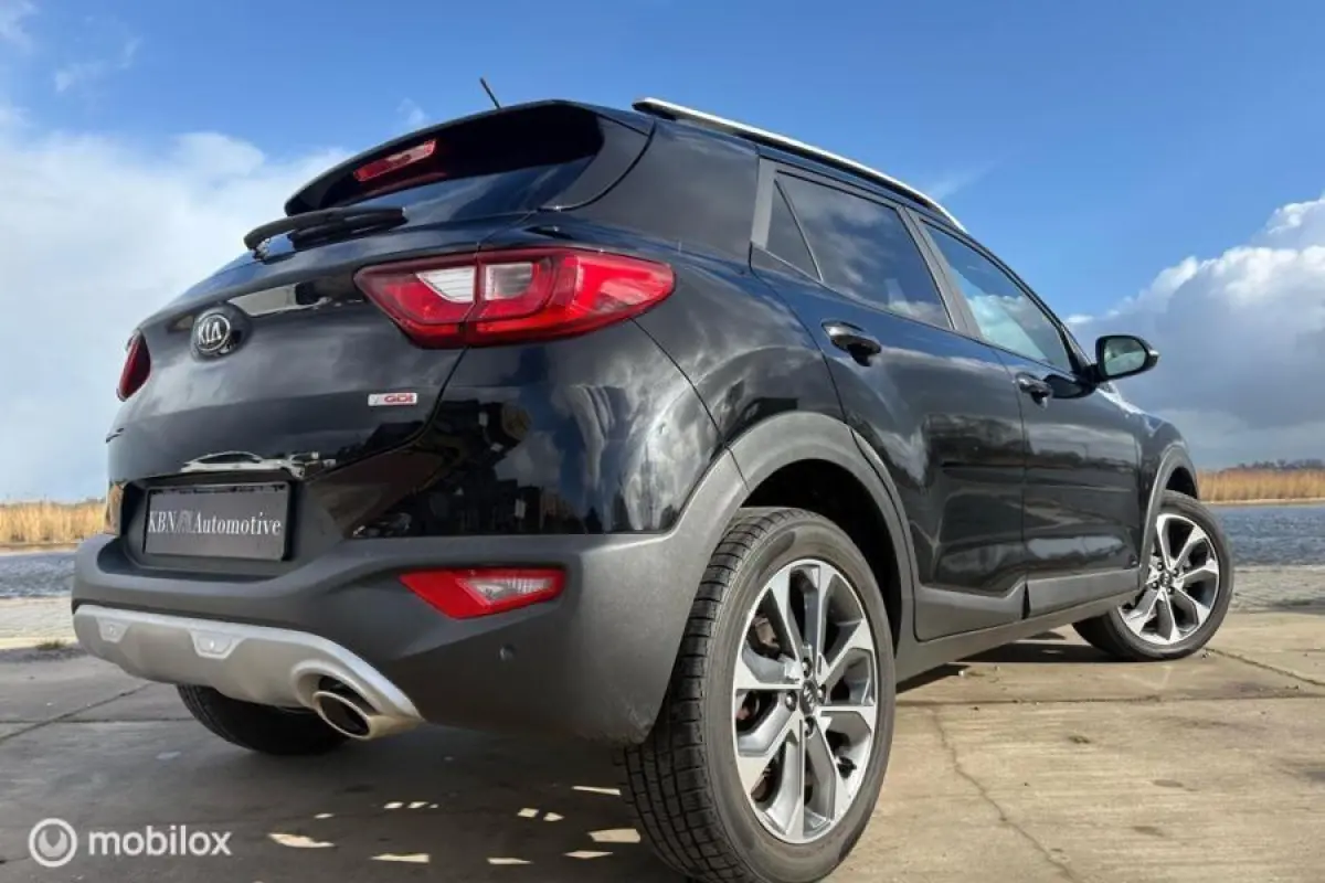 1.0 T-GDi | CarPlay | Camera | Climate | 2020