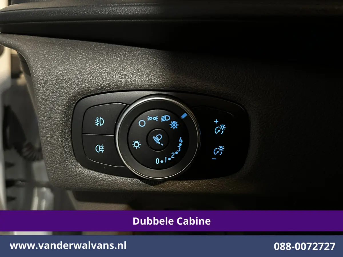 2.0 TDCI 130pk L2H1 Dubbele Cabine Euro6 Airco | 6-Zits | Xenon | Camera | Navigatie | Apple Carplay | LED Android Auto, Cruisecontrol, Stoelverwarming, Verwarmde voorruit, Parkeersensoren