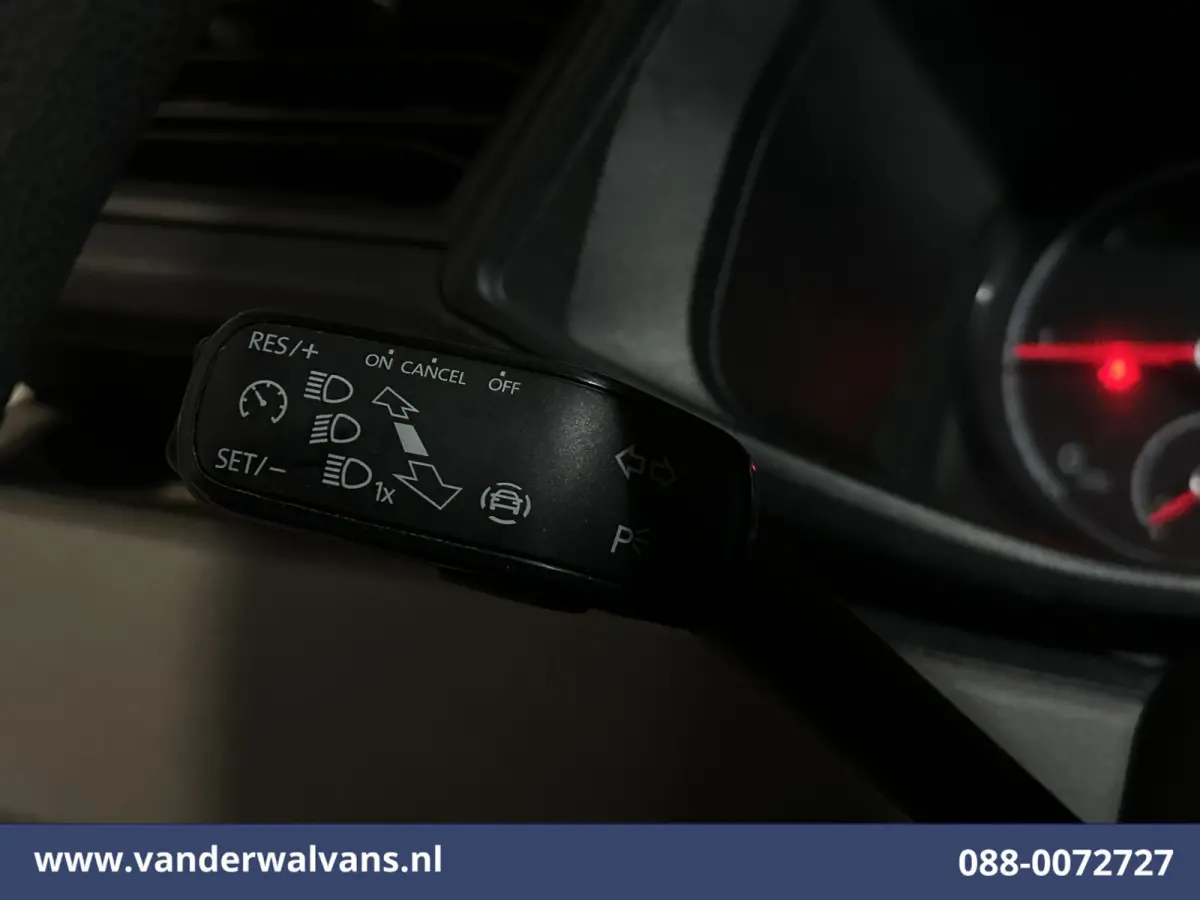 2.0 TDI L1H1 Euro6 Airco | Apple Carplay | Cruisecontrol | LM-velgen | Trekhaak | Parkeersensoren Android Auto