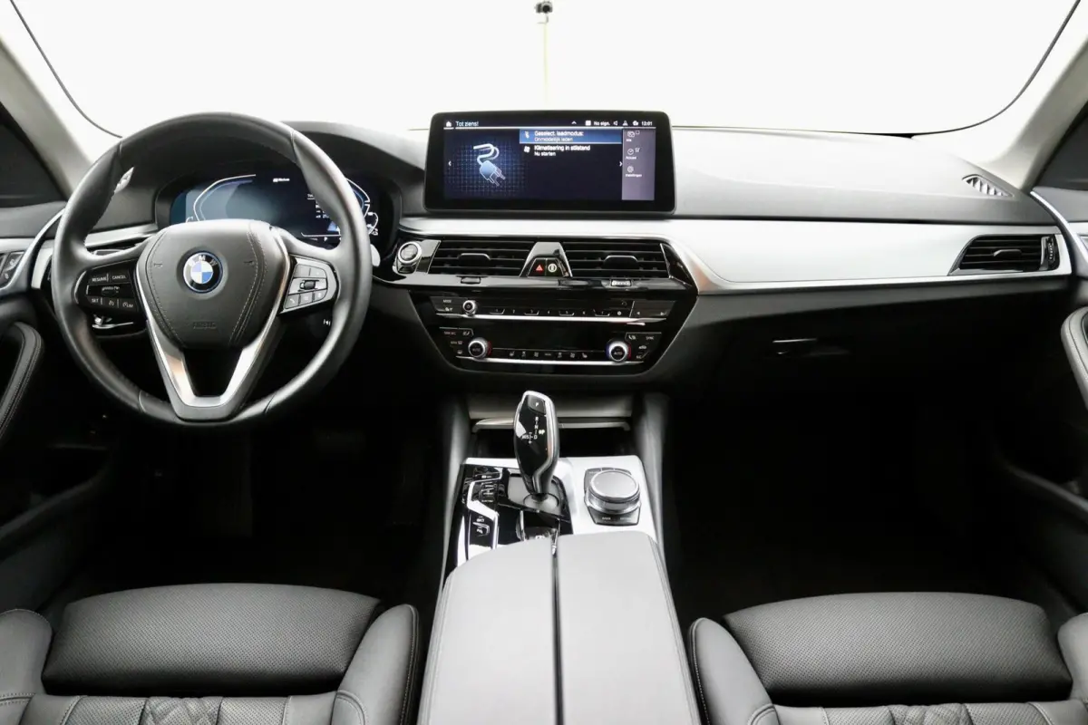 530e Business Edition Plus zwart