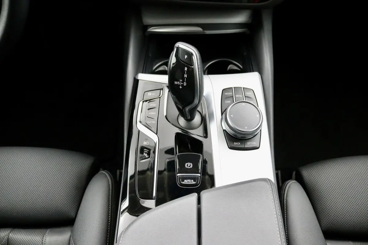 530e Business Edition Plus zwart