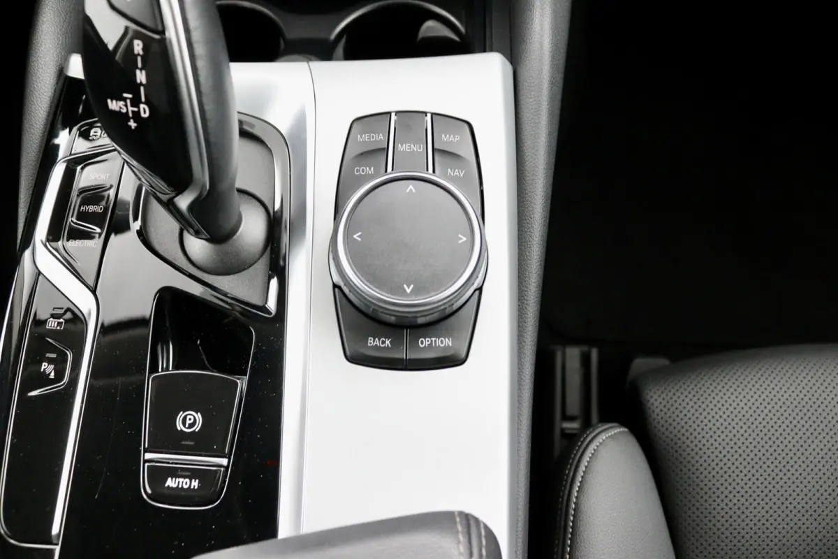 530e Business Edition Plus zwart