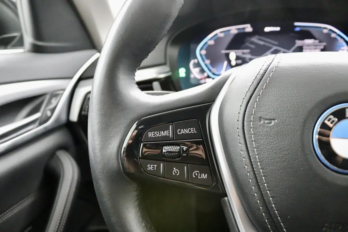 530e Business Edition Plus zwart