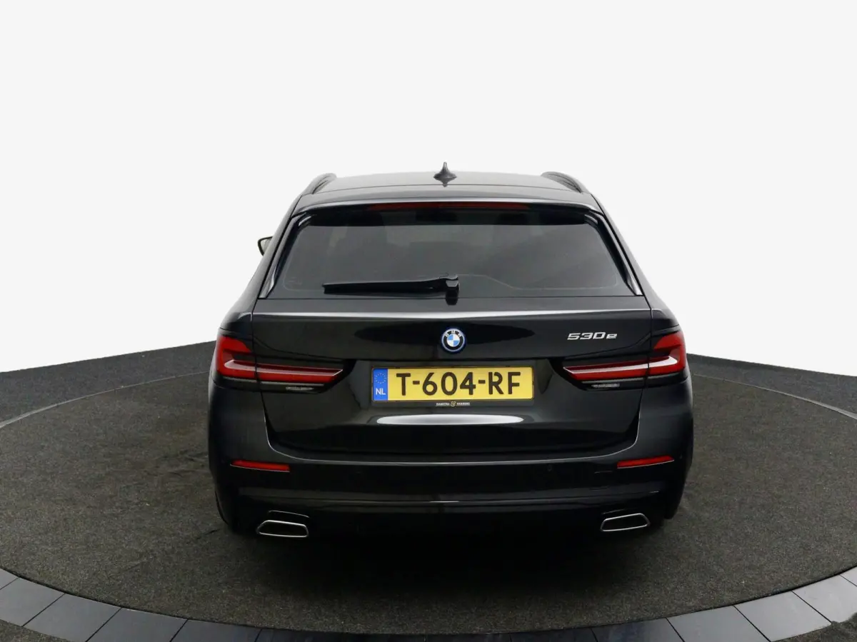 530e Business Edition Plus zwart