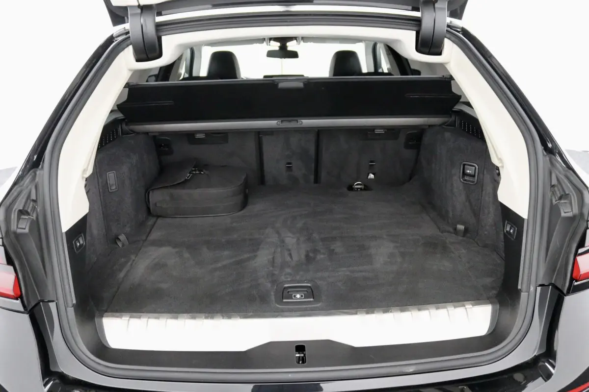 530e Business Edition Plus zwart