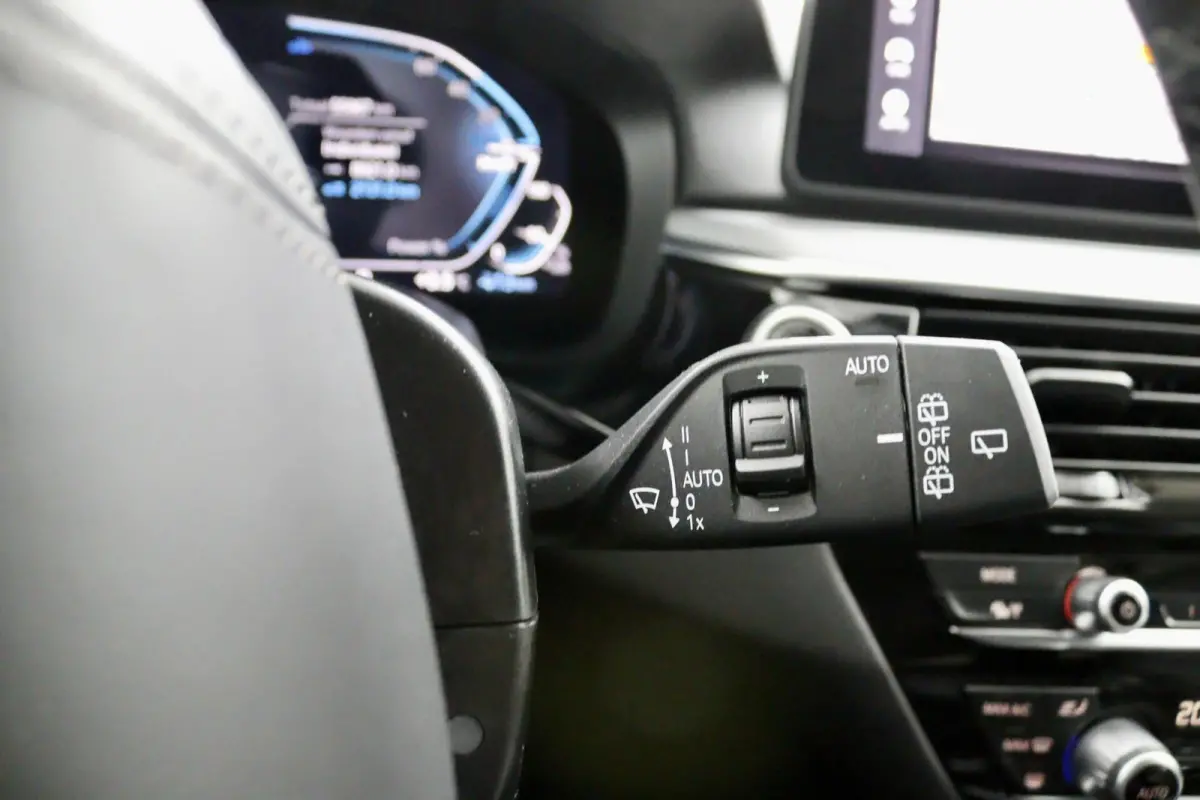 530e Business Edition Plus zwart