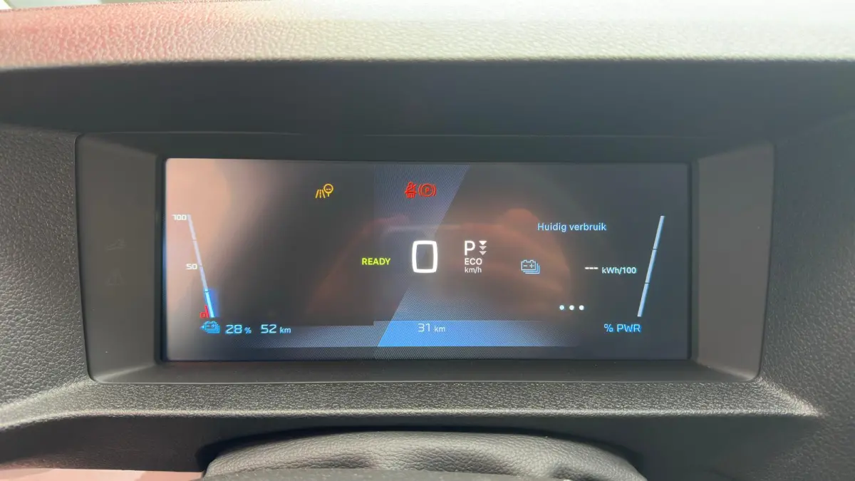 Standard 50 kWh 8 persoons STOEL- EN STUURVERWARMING | NAVI | PARKEERCAMERA | CARPLAY | PDC V+A