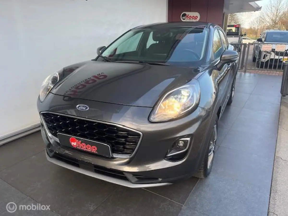 1.0 EcoBoost Titanium X